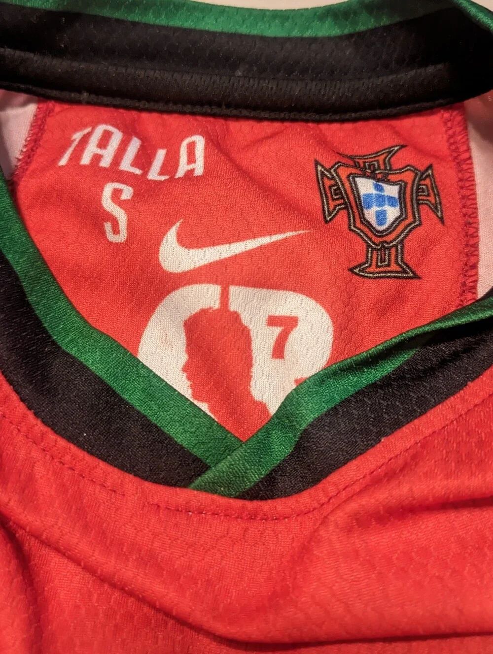 Nike Men’s Red Portugal CR7 Graphic Football Jersey